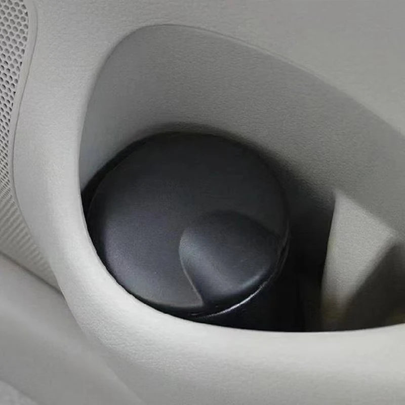 Portable Car LED Ashtray – Universal Cup Holder Style (7x7x10cm)