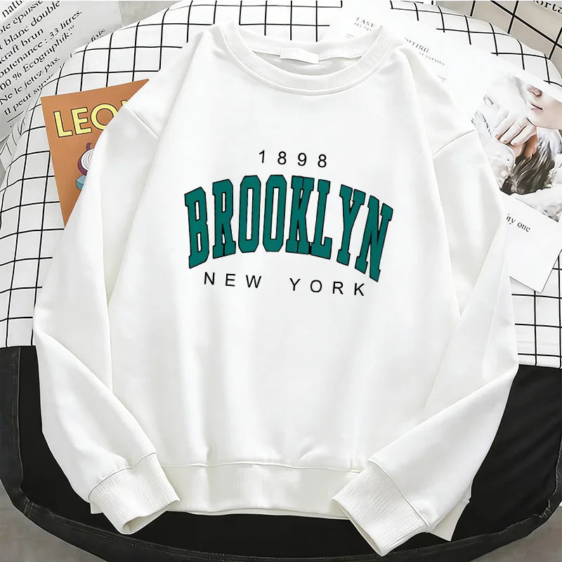 Women's Y2K Brooklyn Letter Print Pullover Sweatshirt