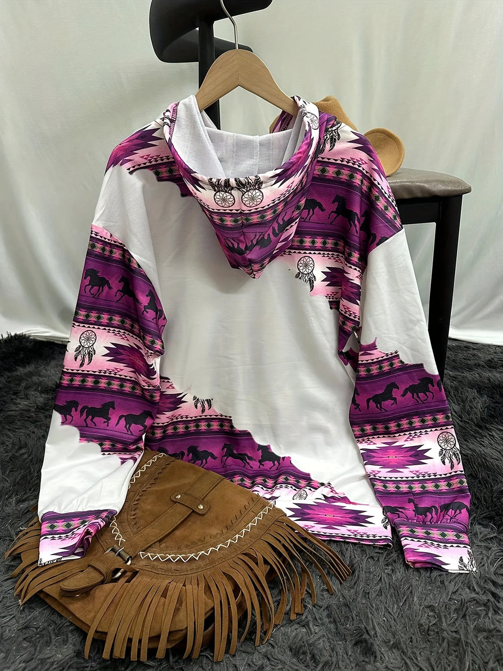 Women's Retro Print Pullover Hoodie