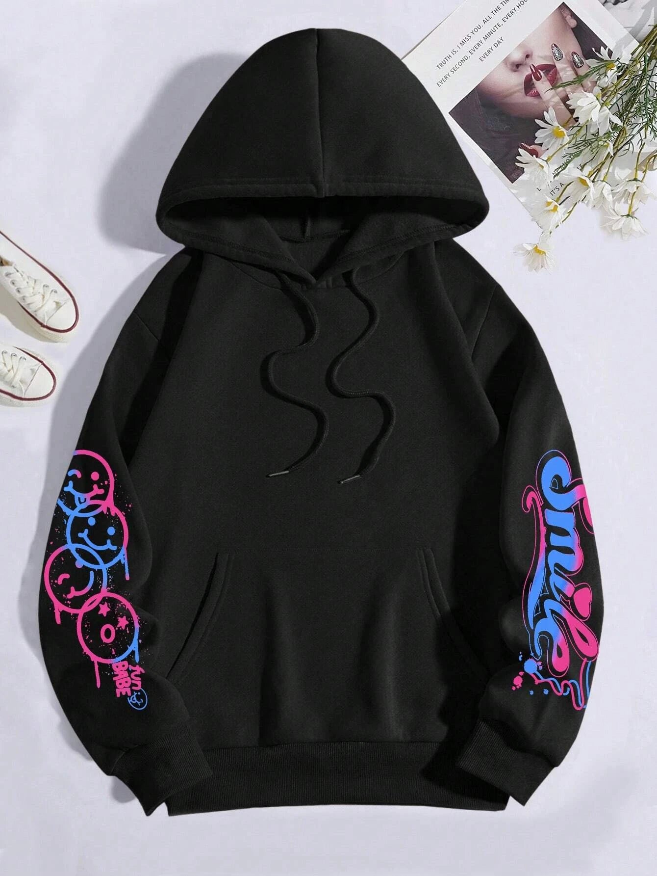 Graffiti Print Women's Hoodie – Street Hip Hop Style